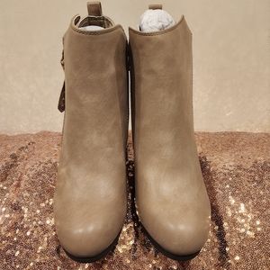 NEW Taupe small heel booties